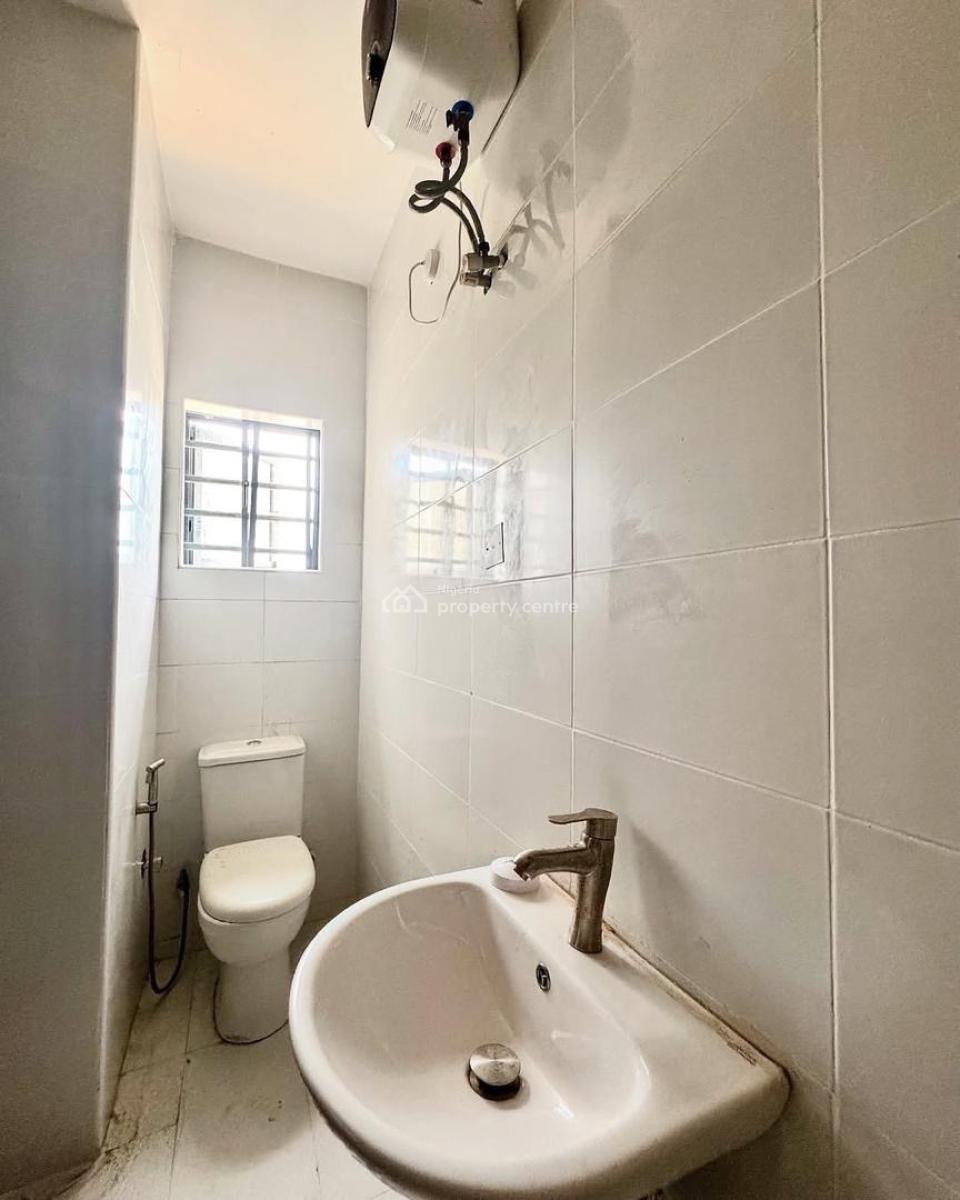 Newly Built Three Bedroom Apartment, Orchid Lekki, Lekki Phase 2, Lekki, Lagos, Flat / Apartment for Rent