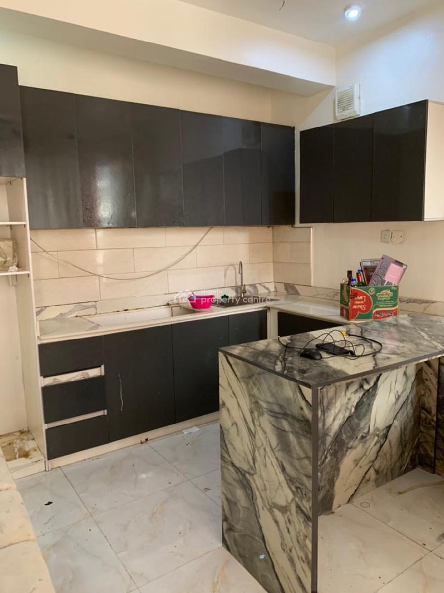 Luxury  Standard Mini Flat with Solar Inverter, Osapa London, in a Secured Estate , Standard Mini Flat with Inverter, Lekki, Lagos, Mini Flat (room and Parlour) for Rent