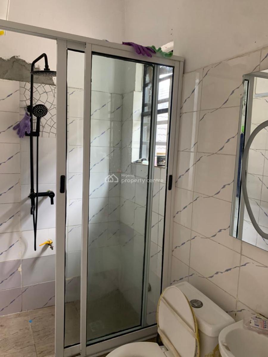 Luxury  Standard Mini Flat with Solar Inverter, Osapa London, in a Secured Estate , Standard Mini Flat with Inverter, Lekki, Lagos, Mini Flat (room and Parlour) for Rent