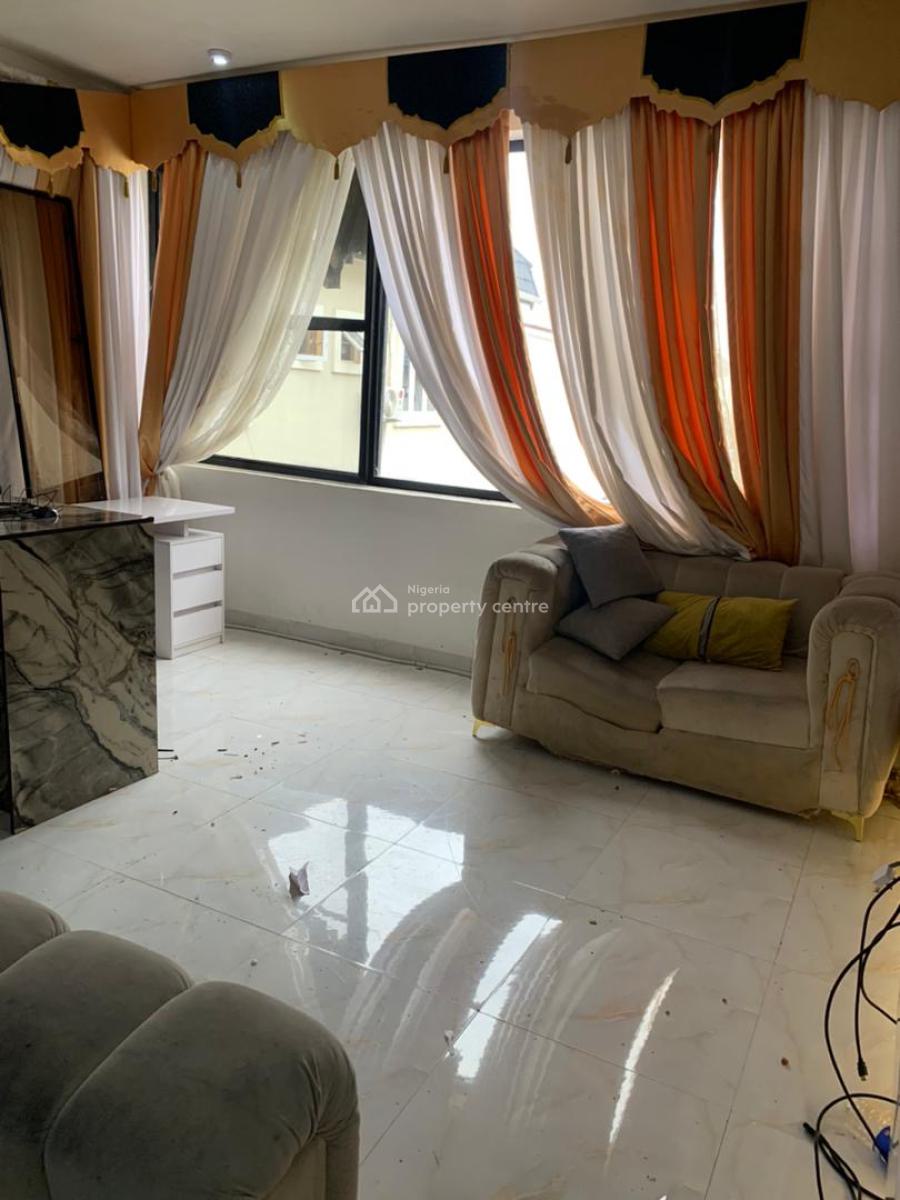 Luxury  Standard Mini Flat with Solar Inverter, Osapa London, in a Secured Estate , Standard Mini Flat with Inverter, Lekki, Lagos, Mini Flat (room and Parlour) for Rent