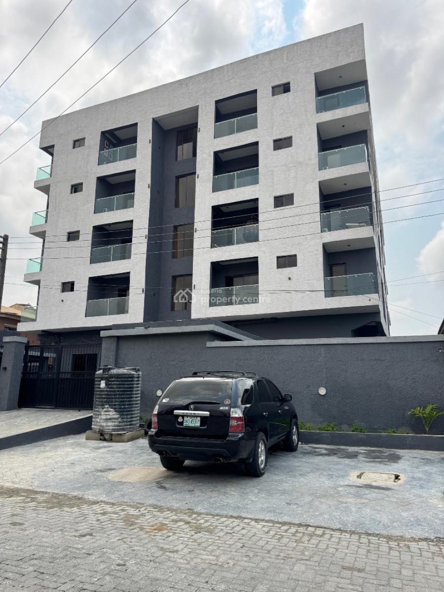 Luxury Spacious  2  Bedroom Apartment, Lekki Phase 1, Lekki, Lagos, House for Sale