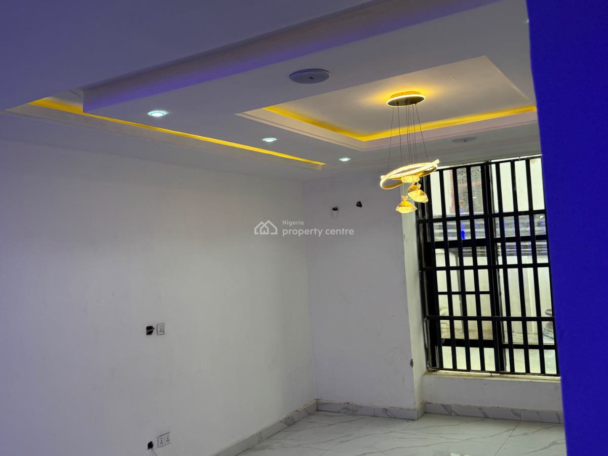 Exquisite Luxury 4 Bedroom Duplex with Bq and Swimming at a Good Rate, Gilmore, Jahi, Abuja, Semi-detached Duplex for Sale