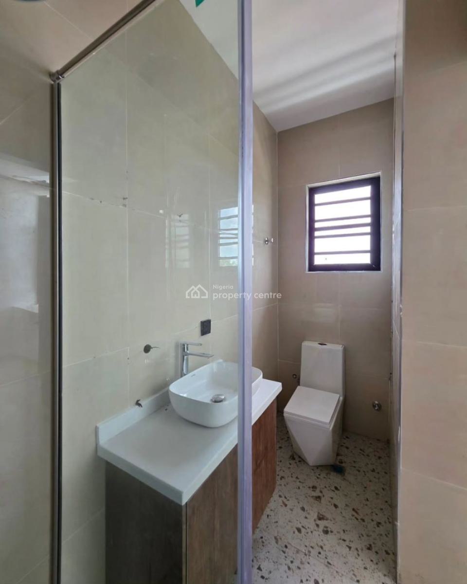 Very Cozy 3 Bedroom Apartment with Bq, Pool, Elevator and Gym, Lekki Phase 1, Lekki, Lagos, Flat / Apartment for Rent