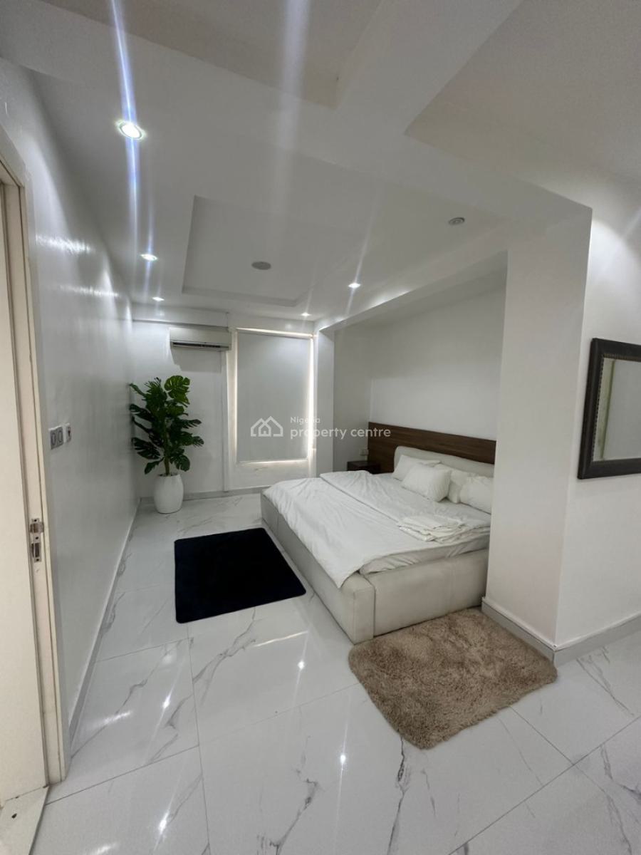 Tastefully Furnished 3 Bedroom Penthouse with Swimming Pool, Lekki, Lagos, Flat / Apartment for Rent