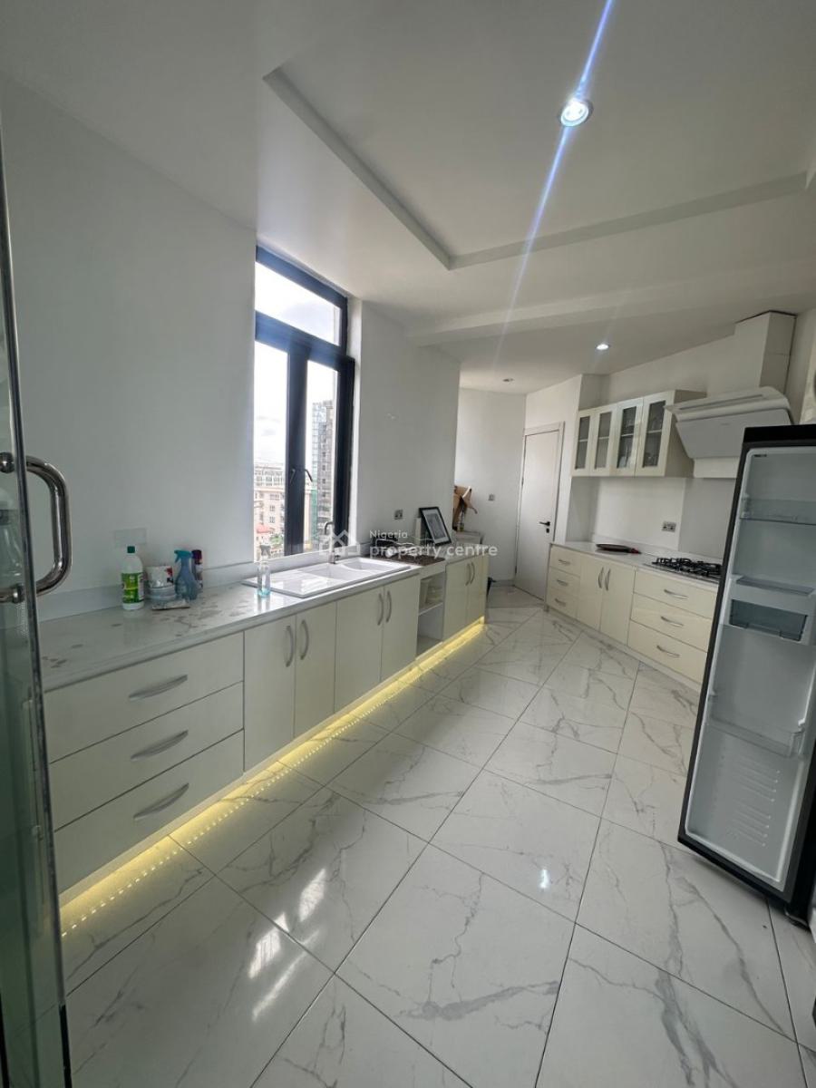 Tastefully Furnished 3 Bedroom Penthouse with Swimming Pool, Lekki, Lagos, Flat / Apartment for Rent