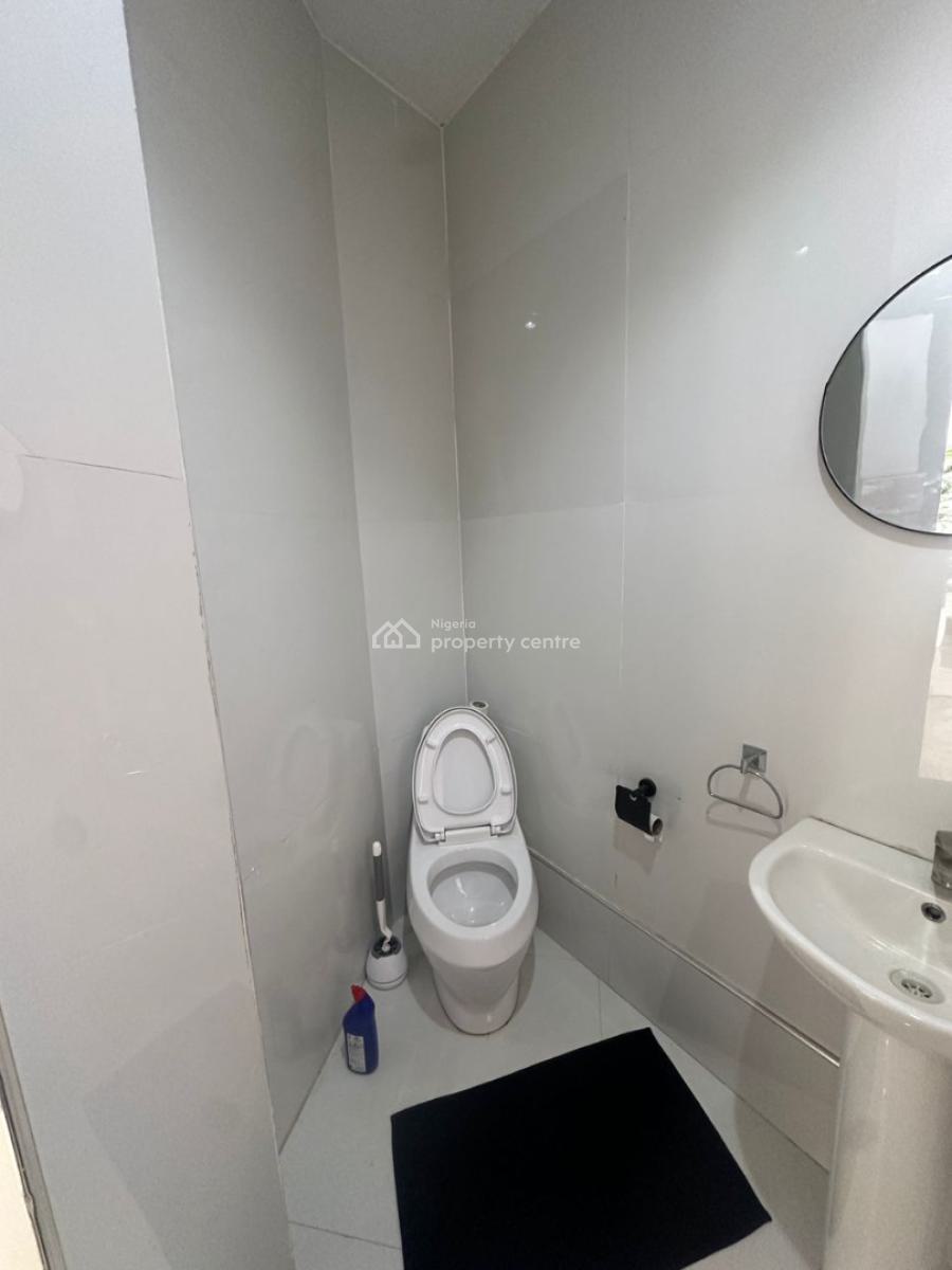 Tastefully Furnished 3 Bedroom Penthouse with Swimming Pool, Lekki, Lagos, Flat / Apartment for Rent