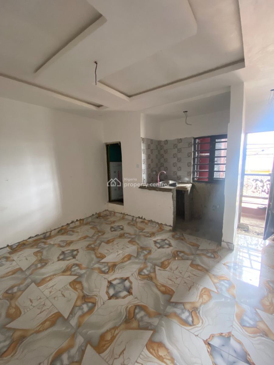 Newly Built Room Self-contain in Bariga  Looking for Comf, Bariga Ososa, Bariga, Shomolu, Lagos, Flat / Apartment for Rent