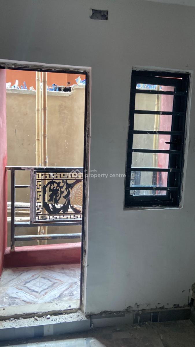 Newly Built Room Self-contain in Bariga  Looking for Comf, Bariga Ososa, Bariga, Shomolu, Lagos, Flat / Apartment for Rent