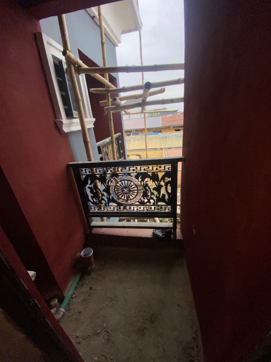 Newly Built Room Self-contain in Bariga  Looking for Comf, Bariga Ososa, Bariga, Shomolu, Lagos, Flat / Apartment for Rent