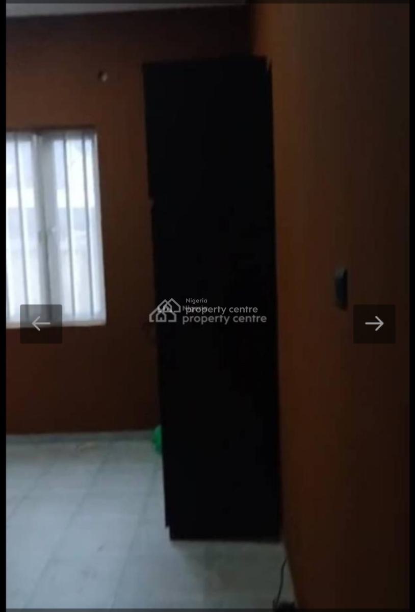 Well-finished 2-bedroom Apartment Located in The Serene and Secure, Peace Estate, Soluyi, Gbagada, Lagos, Flat / Apartment for Rent