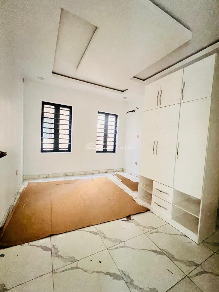 Smartly  Built 5 Bedroom Detached  Duplex with Bq, Phase 2, Gra Phase 2, Magodo, Lagos, Detached Duplex for Sale