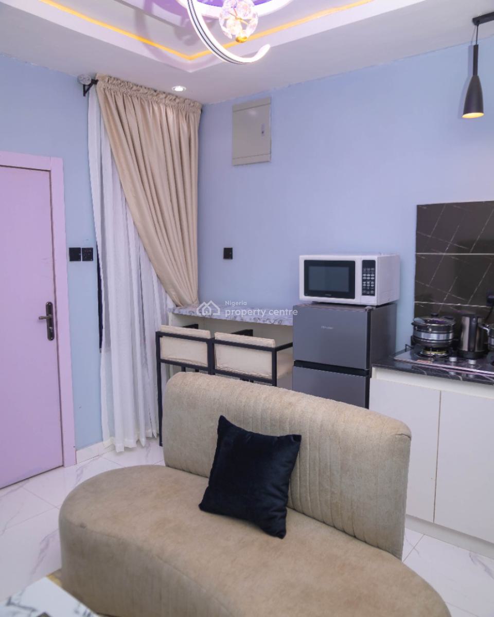 1 Bedroom, Surulere, Lagos, Flat / Apartment Short Let