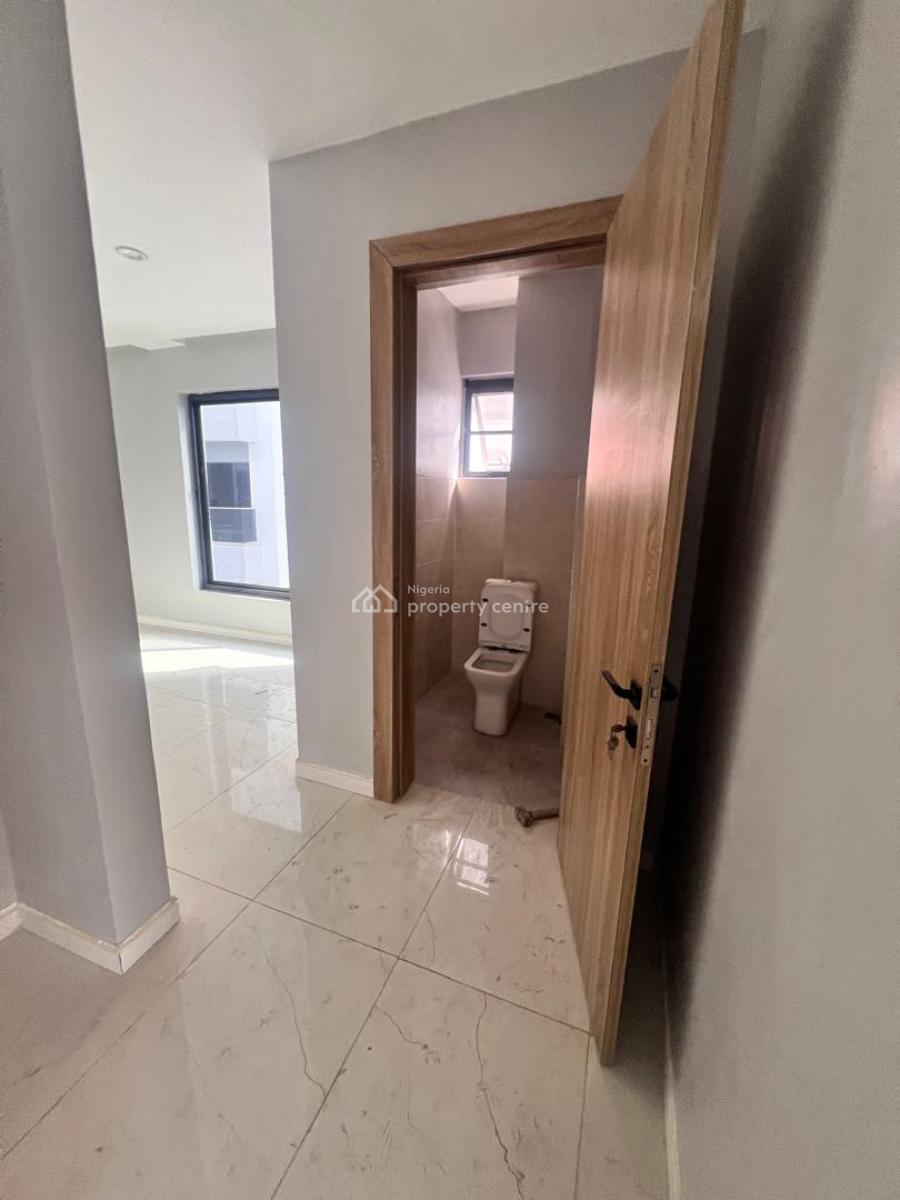 3 Bedroom Flat with Swimming Pool & Gym, Lekki Phase 2, Lekki, Lagos, Flat / Apartment for Sale