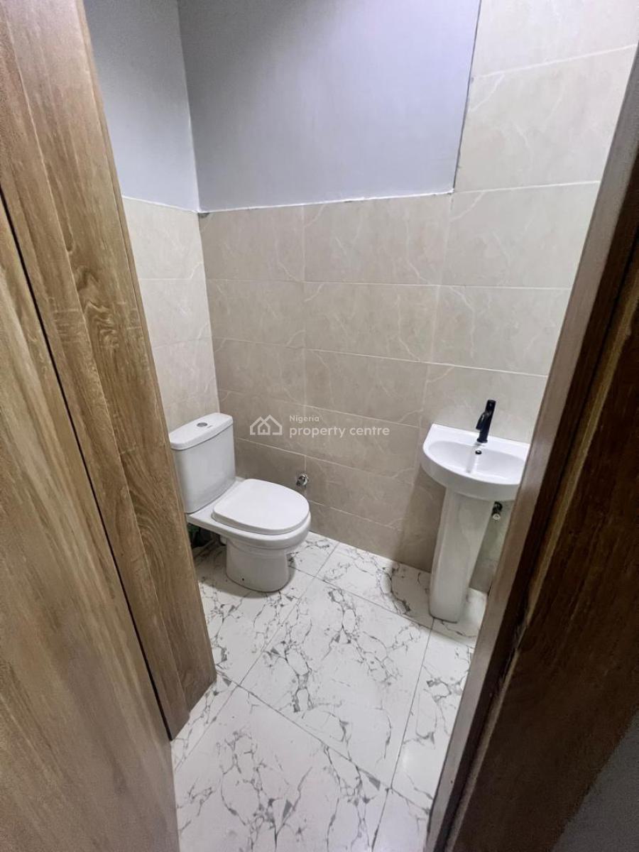 3 Bedroom Flat with Swimming Pool & Gym, Lekki Phase 2, Lekki, Lagos, Flat / Apartment for Sale