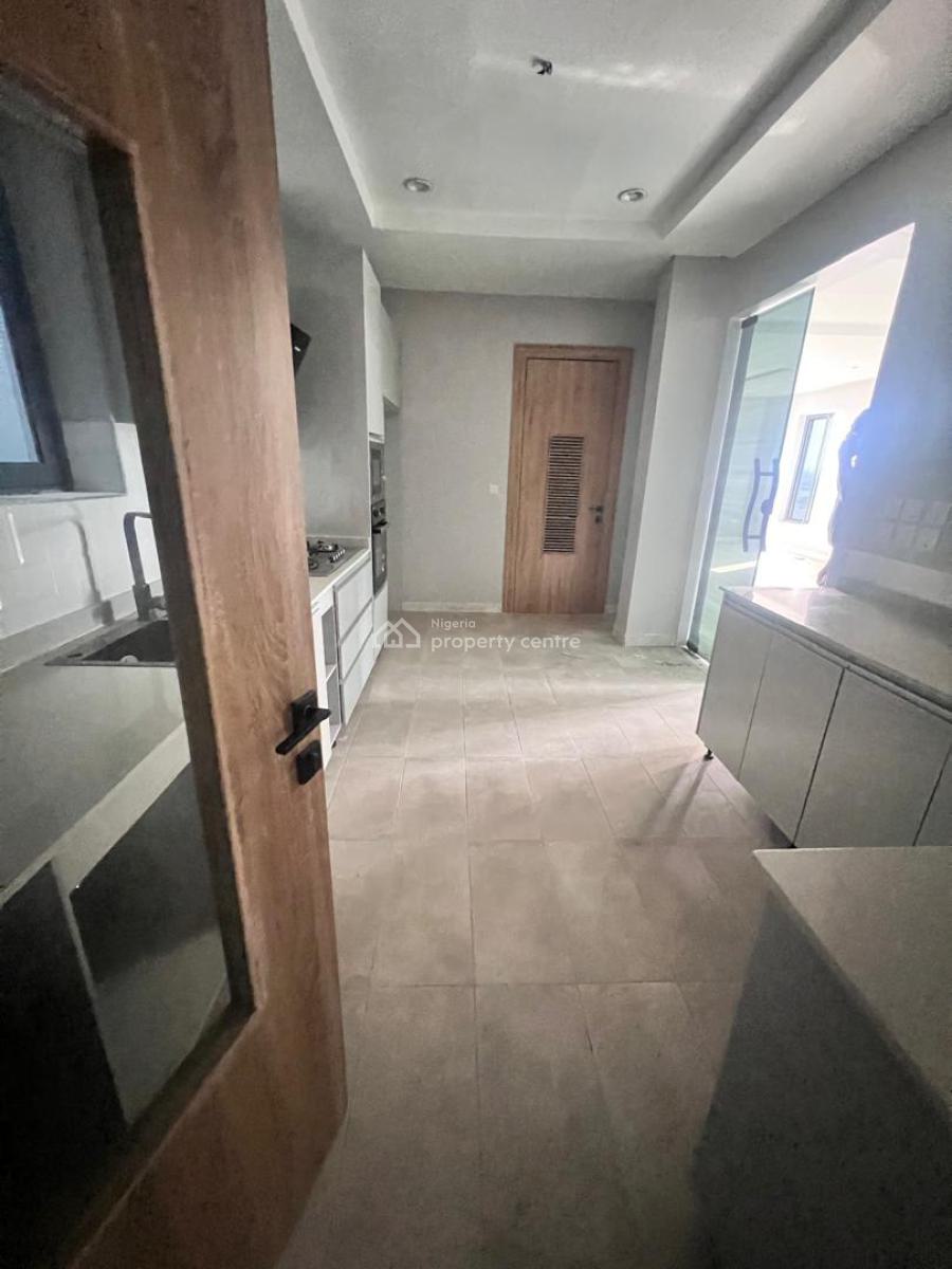 3 Bedroom Flat with Swimming Pool & Gym, Lekki Phase 2, Lekki, Lagos, Flat / Apartment for Sale