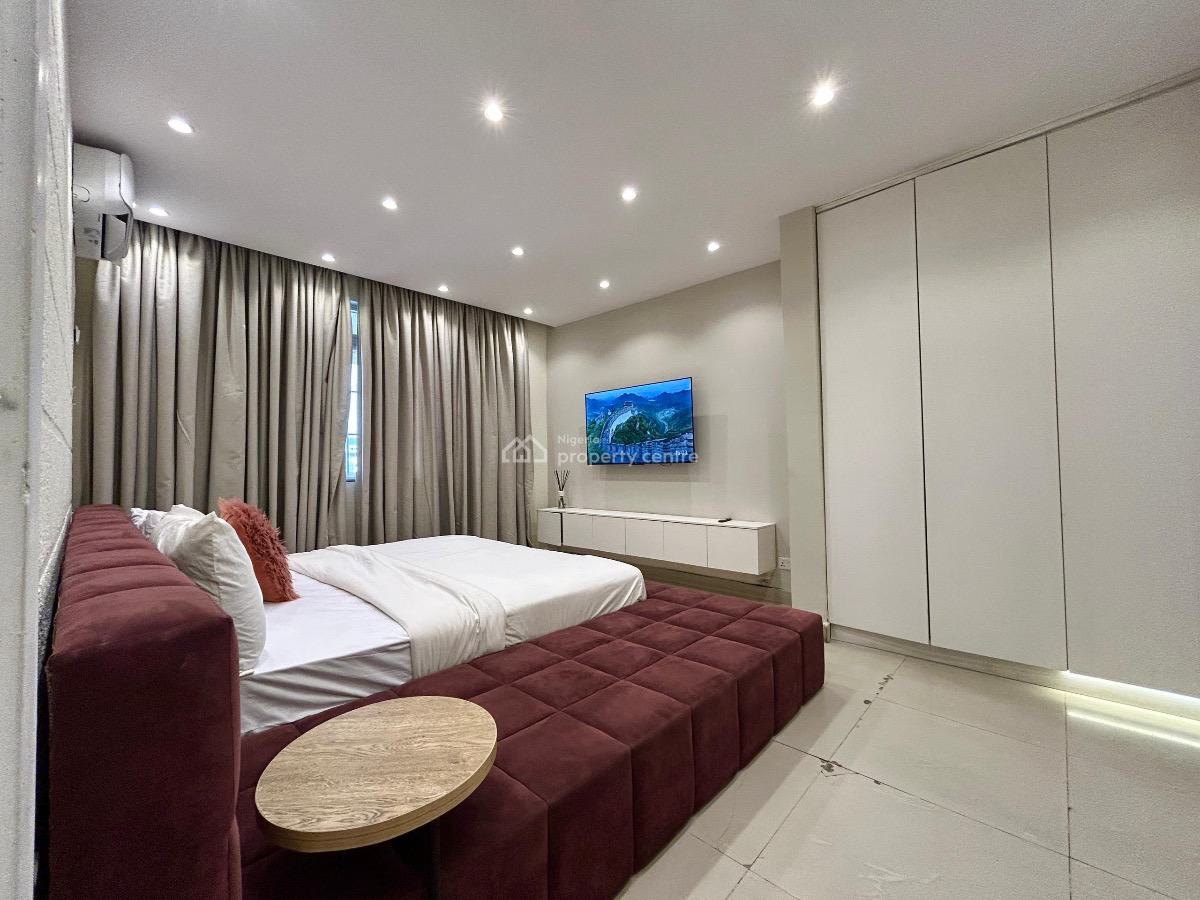 Greece  Luxurious 3 Bedroom Waterfront Apartment, Lekki Phase 1, Lekki, Lagos, Flat / Apartment Short Let
