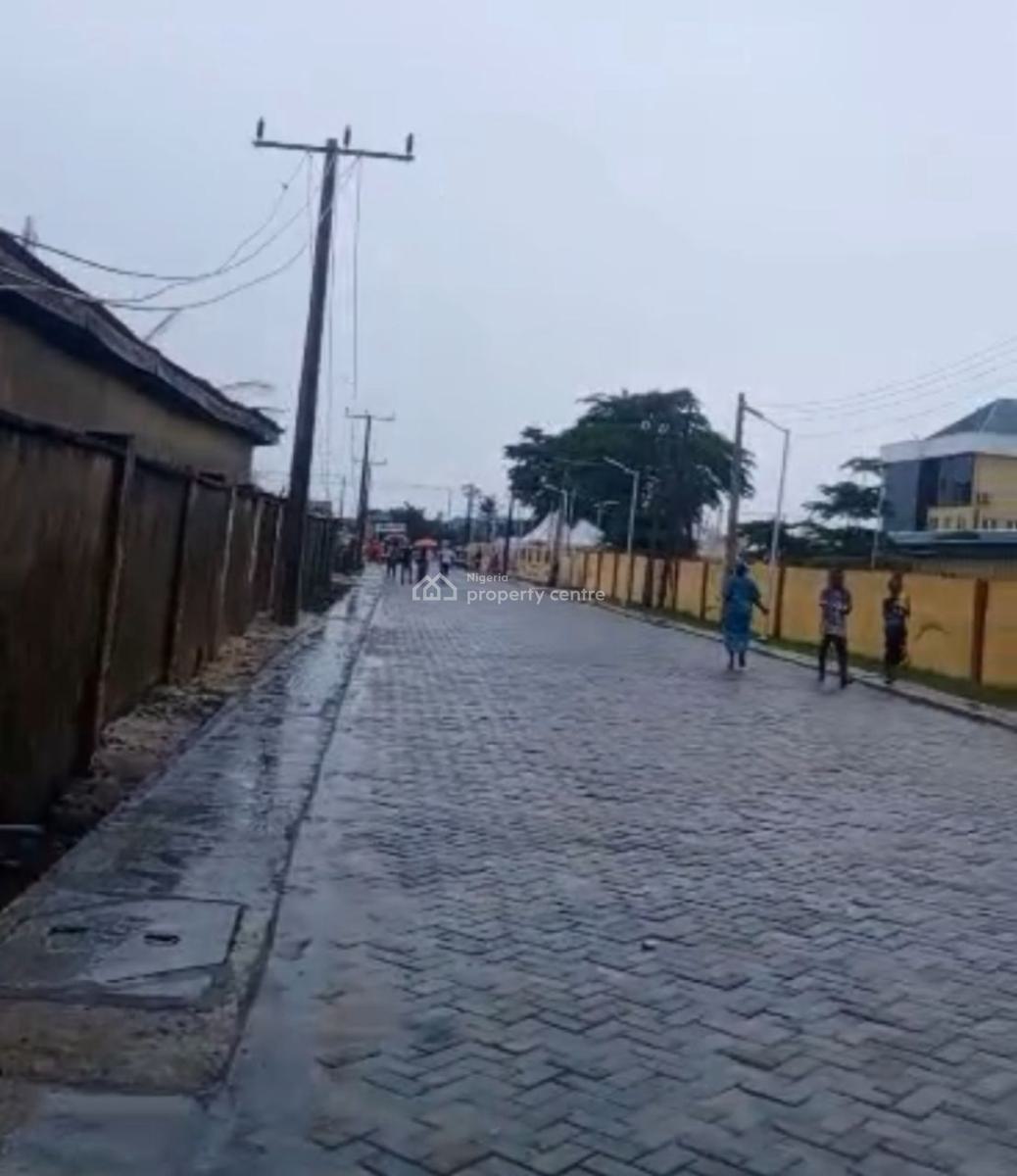 4 Plots Dried Fully Fenced and Gated Bareland, Besides The Secretariat, Igando Orudu, Ibeju Lekki, Lagos, Mixed-use Land for Sale