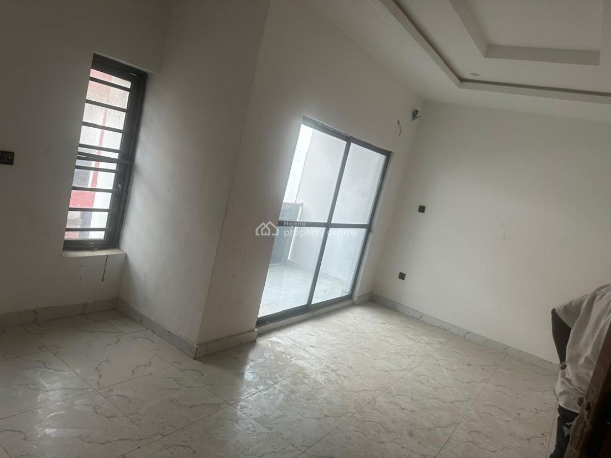 Rooms in a Shared Duplex, Oceanbay, Orchid Rd, Lekki, Lagos, Flat / Apartment for Rent
