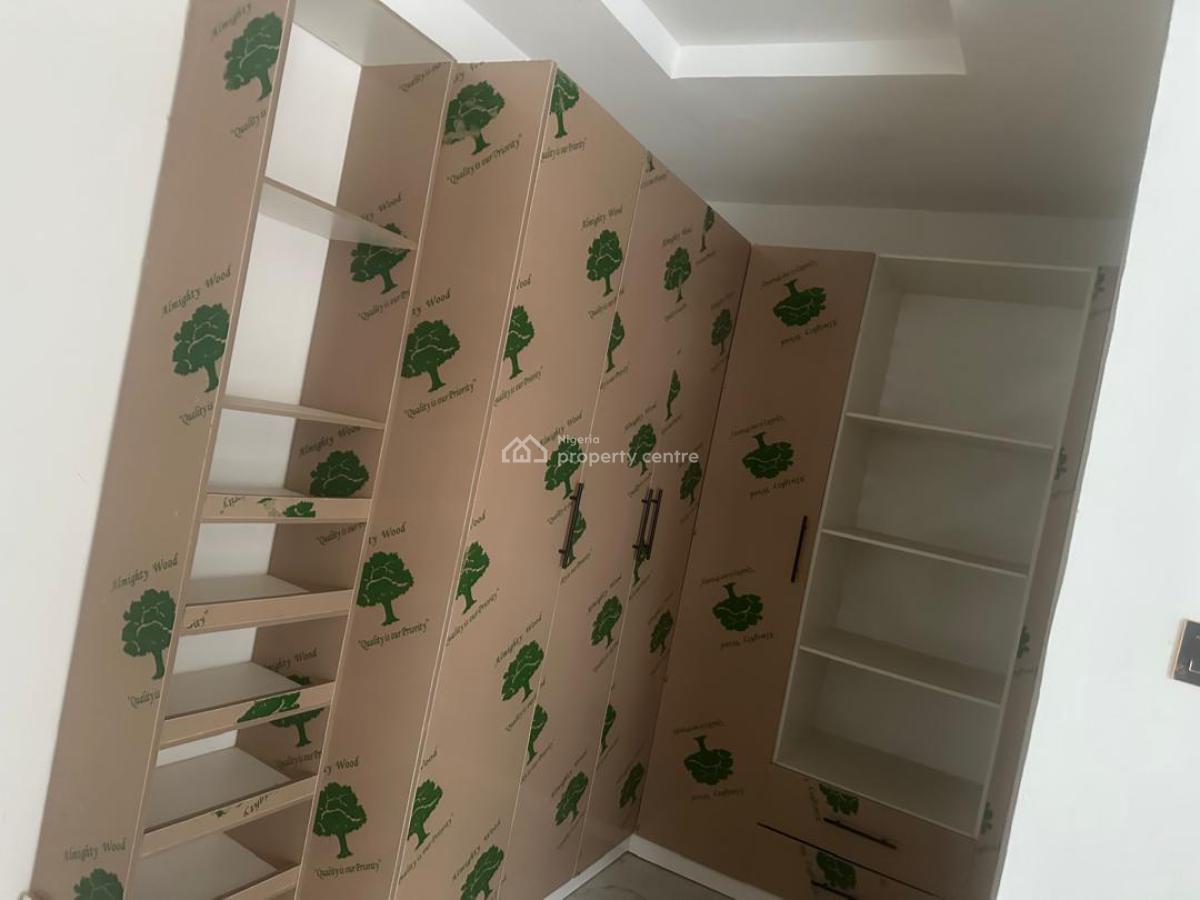 Rooms in a Shared Duplex, Oceanbay, Orchid Rd, Lekki, Lagos, Flat / Apartment for Rent