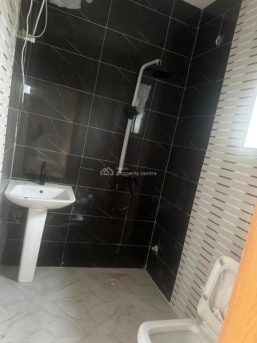 Rooms in a Shared Duplex, Oceanbay, Orchid Rd, Lekki, Lagos, Flat / Apartment for Rent