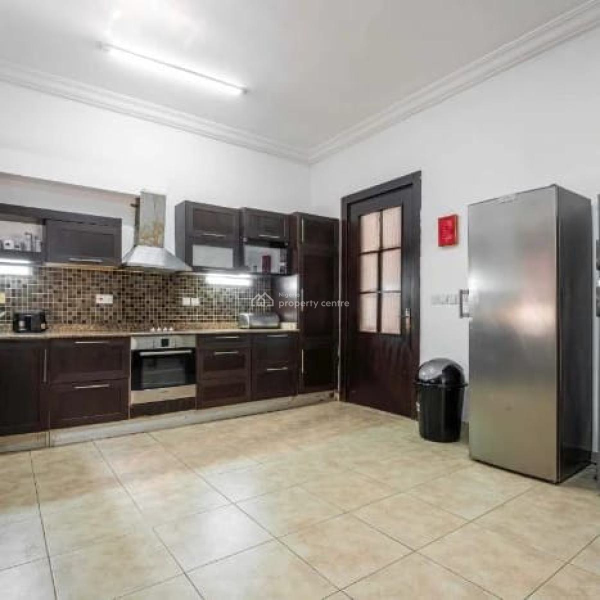 Fully Furnished & Serviced 3 Bedroom Maisonette, Lekki Phase 1, Lekki, Lagos, House for Rent