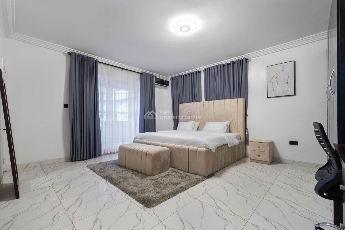 Relax with The Whole Family at This 4 Bedroom Duplex Self Compound, Lekki Phase 1, Lekki, Lagos, Flat / Apartment Short Let