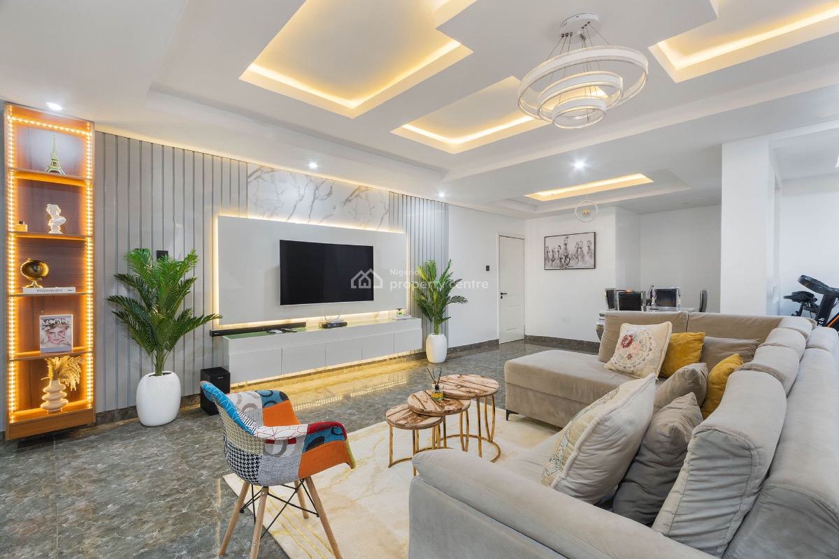 Relax with The Whole Family at This 4 Bedroom Duplex Self Compound, Lekki Phase 1, Lekki, Lagos, Flat / Apartment Short Let