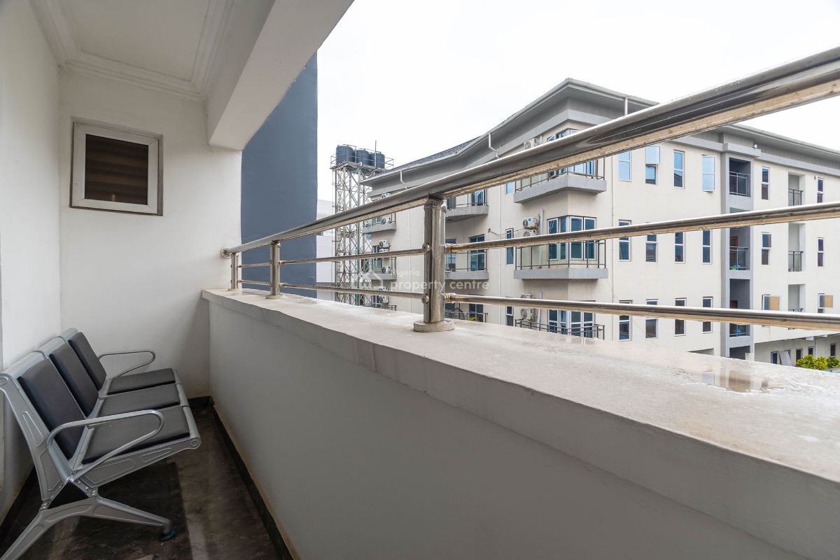 Relax with The Whole Family at This 4 Bedroom Duplex Self Compound, Lekki Phase 1, Lekki, Lagos, Flat / Apartment Short Let