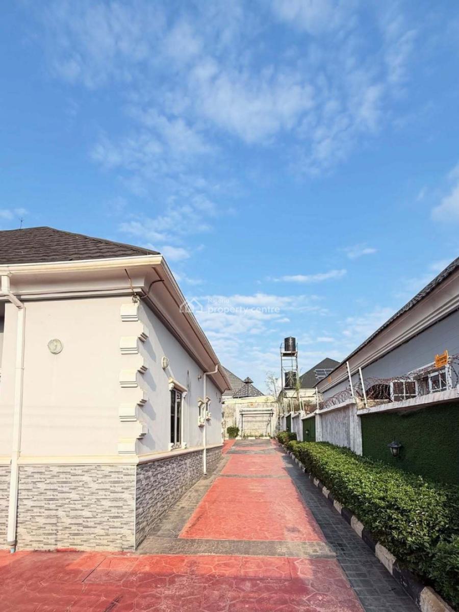 Fully Detached 3-bedroom Bungalow with 2-bedroom Bq & Private Compound, Extension, Gwarinpa, Abuja, Detached Bungalow for Rent
