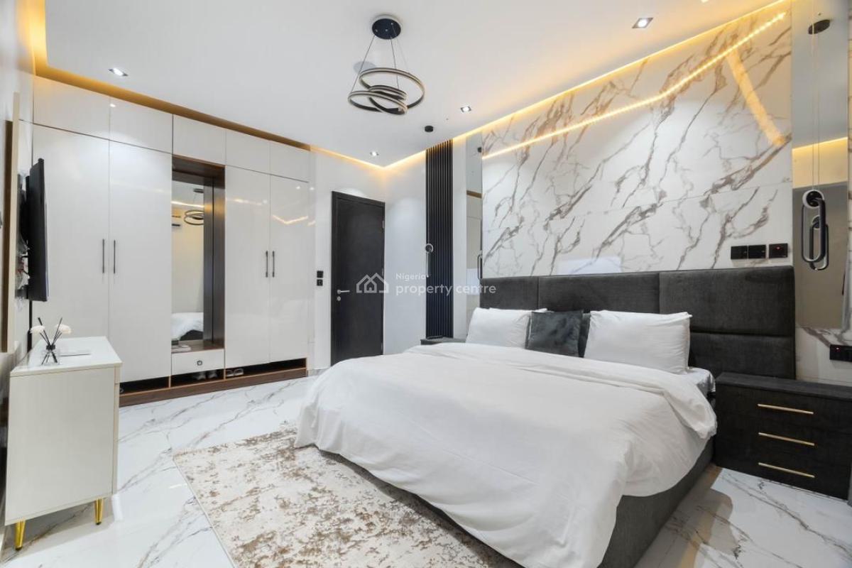 Tastefully Furnished 2 Bedroom Apartment Available for Bookings., Lekki Phase 1, Lekki, Lagos, Flat / Apartment Short Let