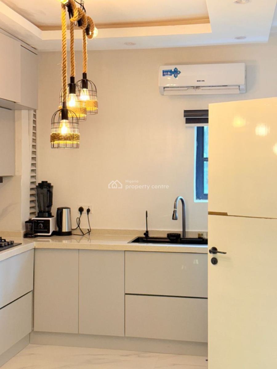 Beautiful 1 Bedroom Apartment Available From Tomorrow!!!, Lekki Phase 1, Lekki, Lagos, Flat / Apartment Short Let