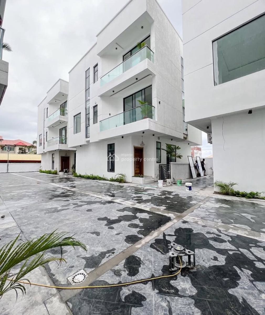Lovely 4 Bedroom Semi Detached Duplex, Lekki Phase 1, Lekki, Lagos, Semi-detached Duplex for Sale