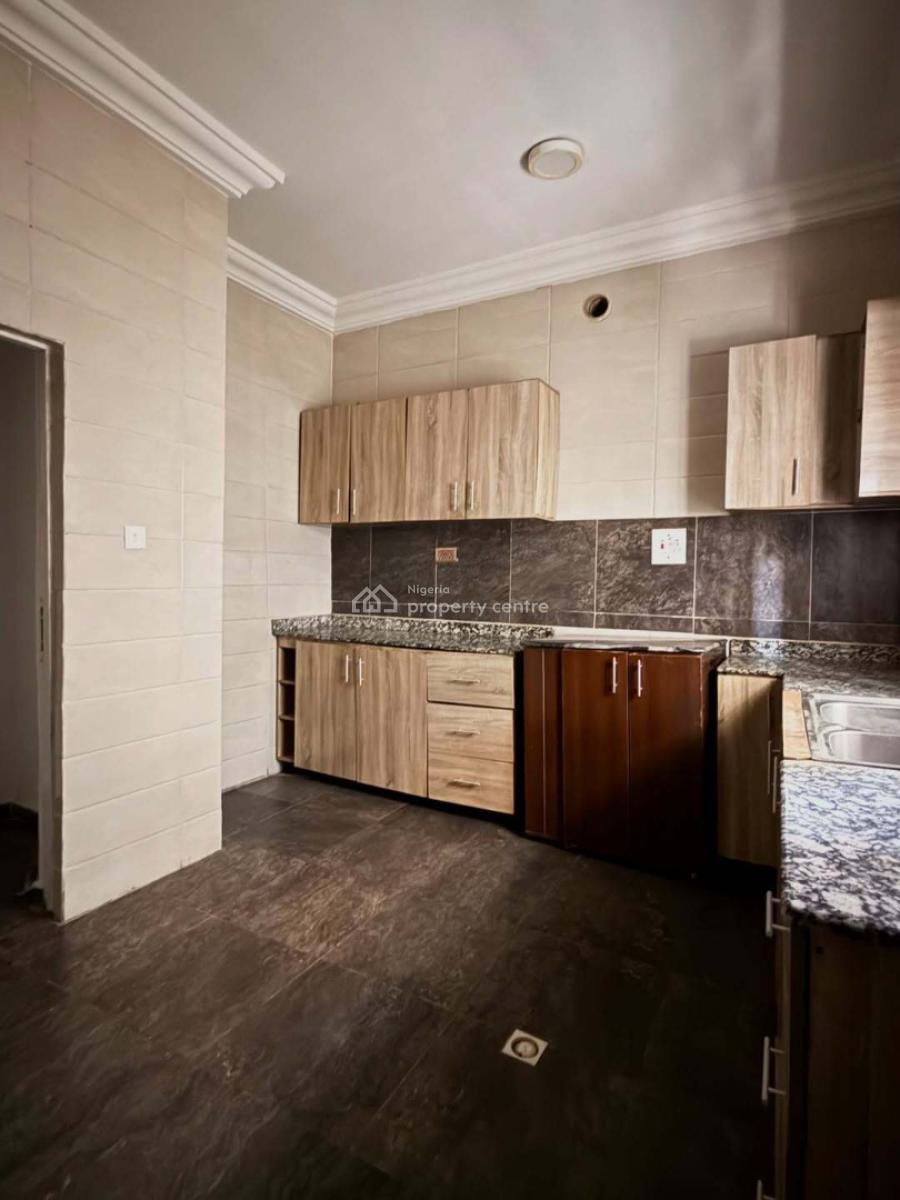 Very Spacious & Serviced 3 Bedrooms Apartment, Jahi, Abuja, Flat / Apartment for Rent