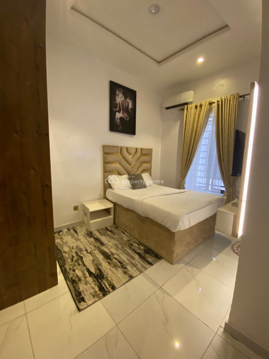 4 Bedroom Luxurious Fully Detached Duplex Available for Daily Stay, Lekki Palm City Estate, Ajah, Lagos, Detached Duplex Short Let
