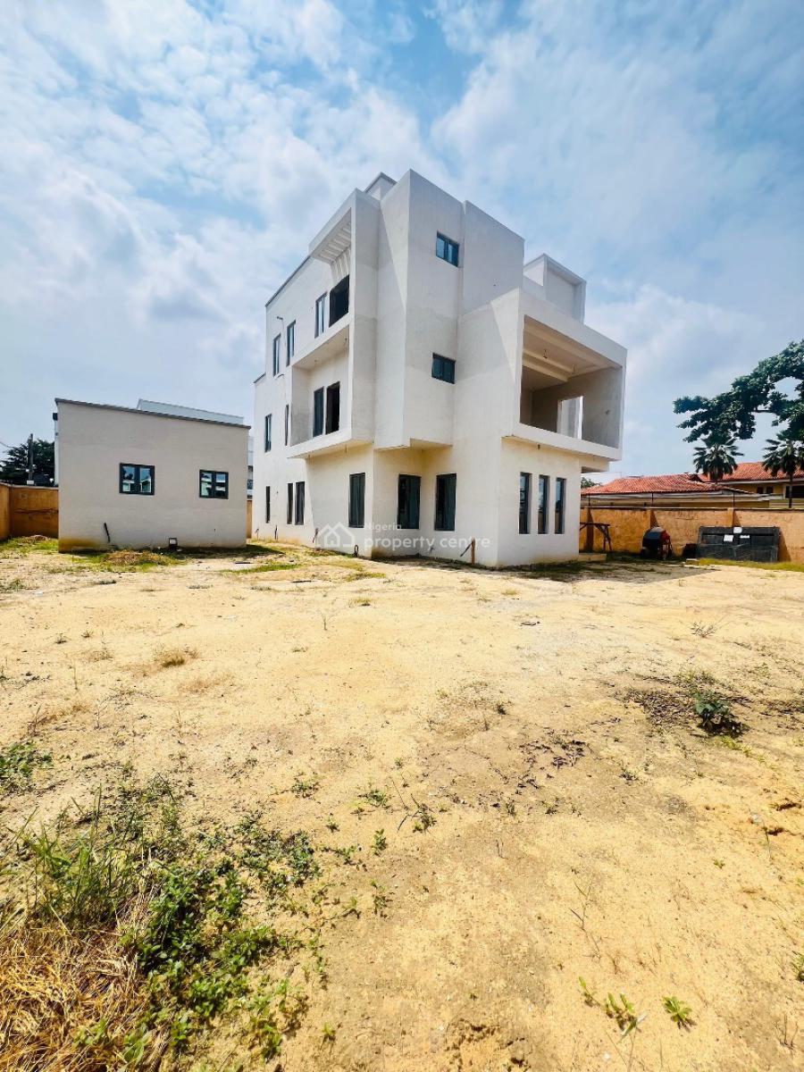 Royalties Built 6 Bedroom Plus 2 Bedroom Plus Studio in a Good Locatio, Ikeja Gra, Ikeja, Lagos, Detached Duplex for Sale