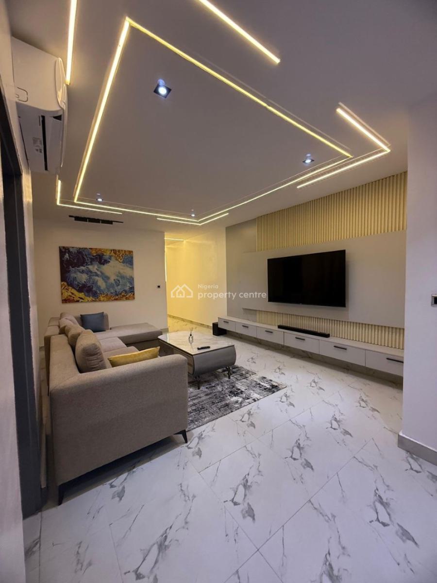 2bedroom with Ps5 ,snooker Board and Games Available From Today, Lekki Phase 1, Lekki, Lagos, Flat / Apartment Short Let