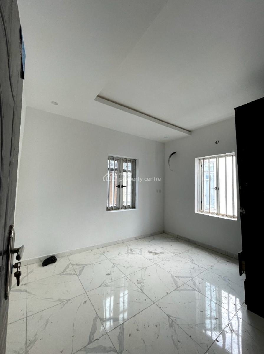 a Brand 2 Bedroom Flat, Before Novare Shoprite, Lekki Phase 2, Lekki, Lagos, Flat / Apartment for Rent