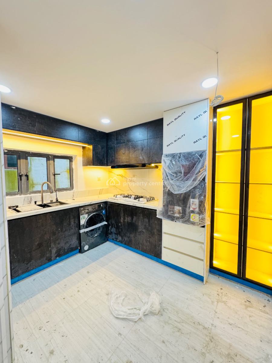 Newly Built Two Bedroom Apartment Available, Ikate Lekki Lagos, Lekki Phase 2, Lekki, Lagos, Flat / Apartment for Sale