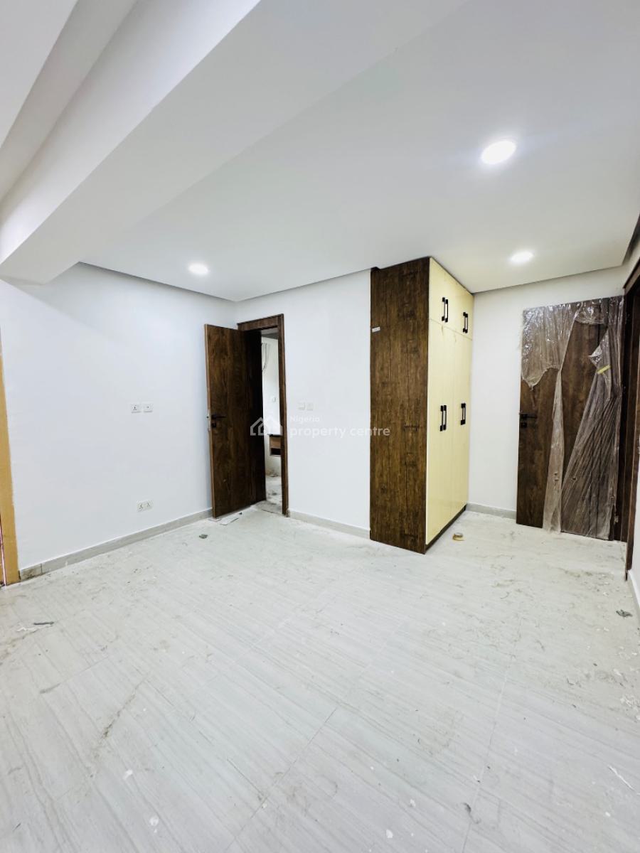 Newly Built Three Bedroom Apartment, Ikate Lekki, Lekki Phase 2, Lekki, Lagos, Flat / Apartment for Sale