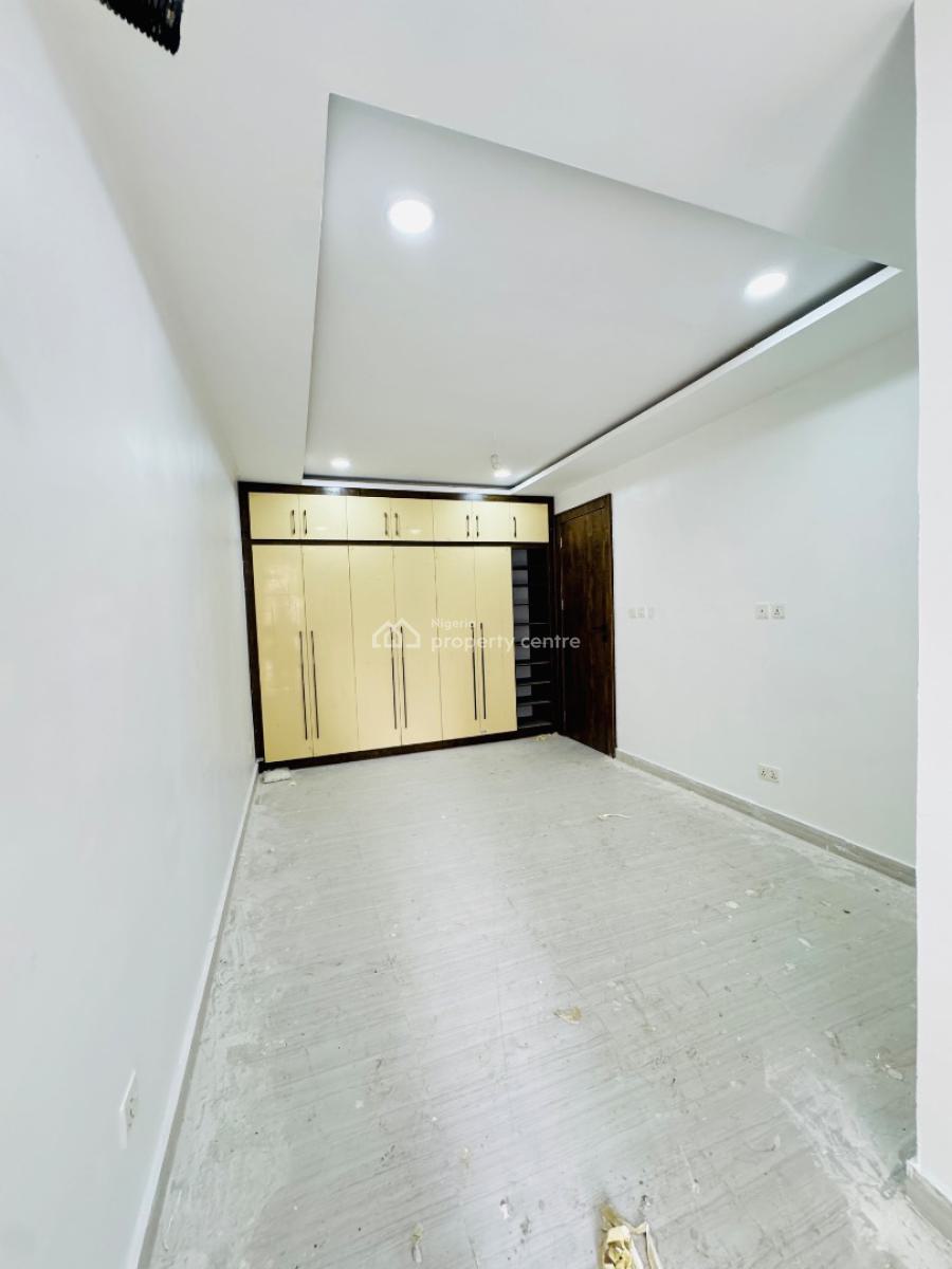 Newly Built Three Bedroom Apartment, Ikate Lekki, Lekki Phase 2, Lekki, Lagos, Flat / Apartment for Sale