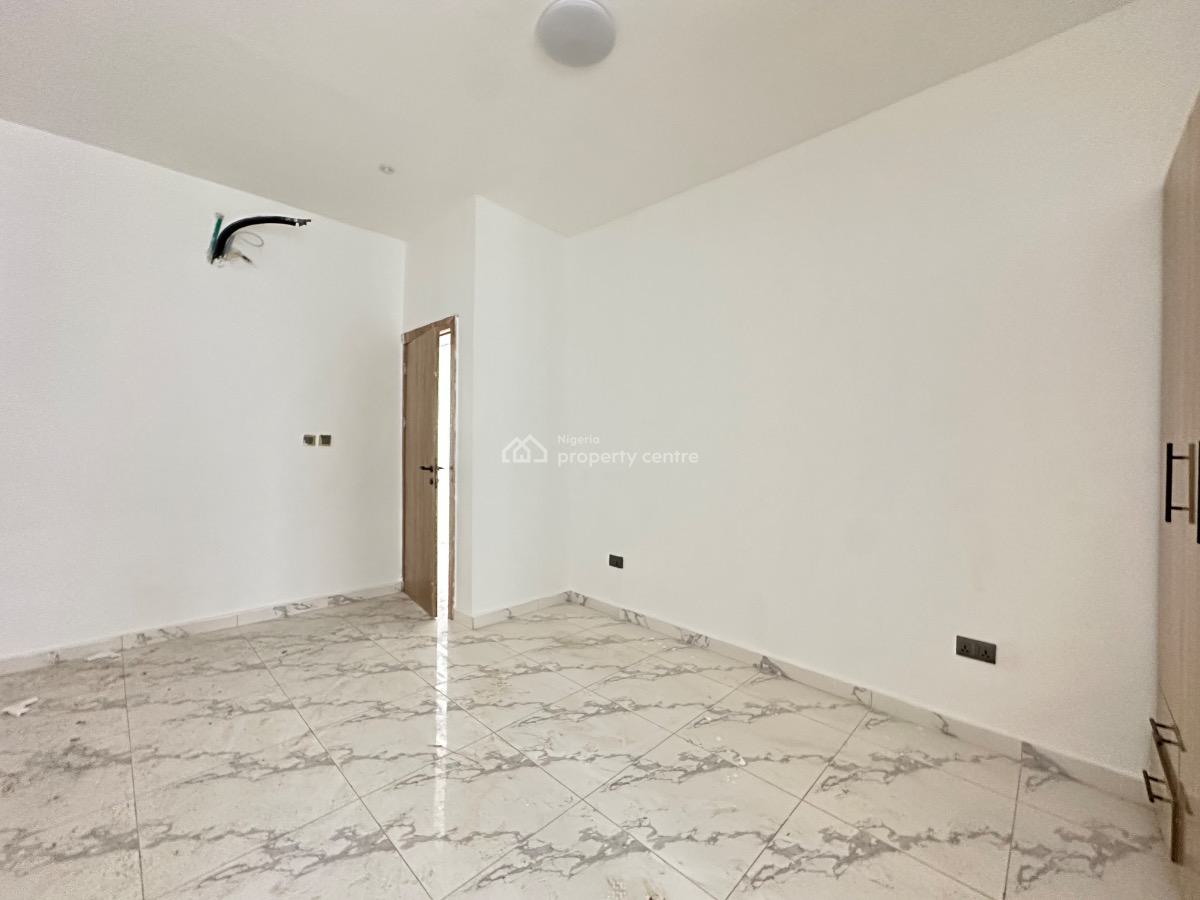 Vibrant 3 Bedroom Apartments, Lekki, Lagos, Flat / Apartment for Sale