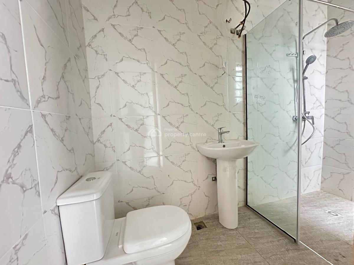 Vibrant 3 Bedroom Apartments, Lekki, Lagos, Flat / Apartment for Sale