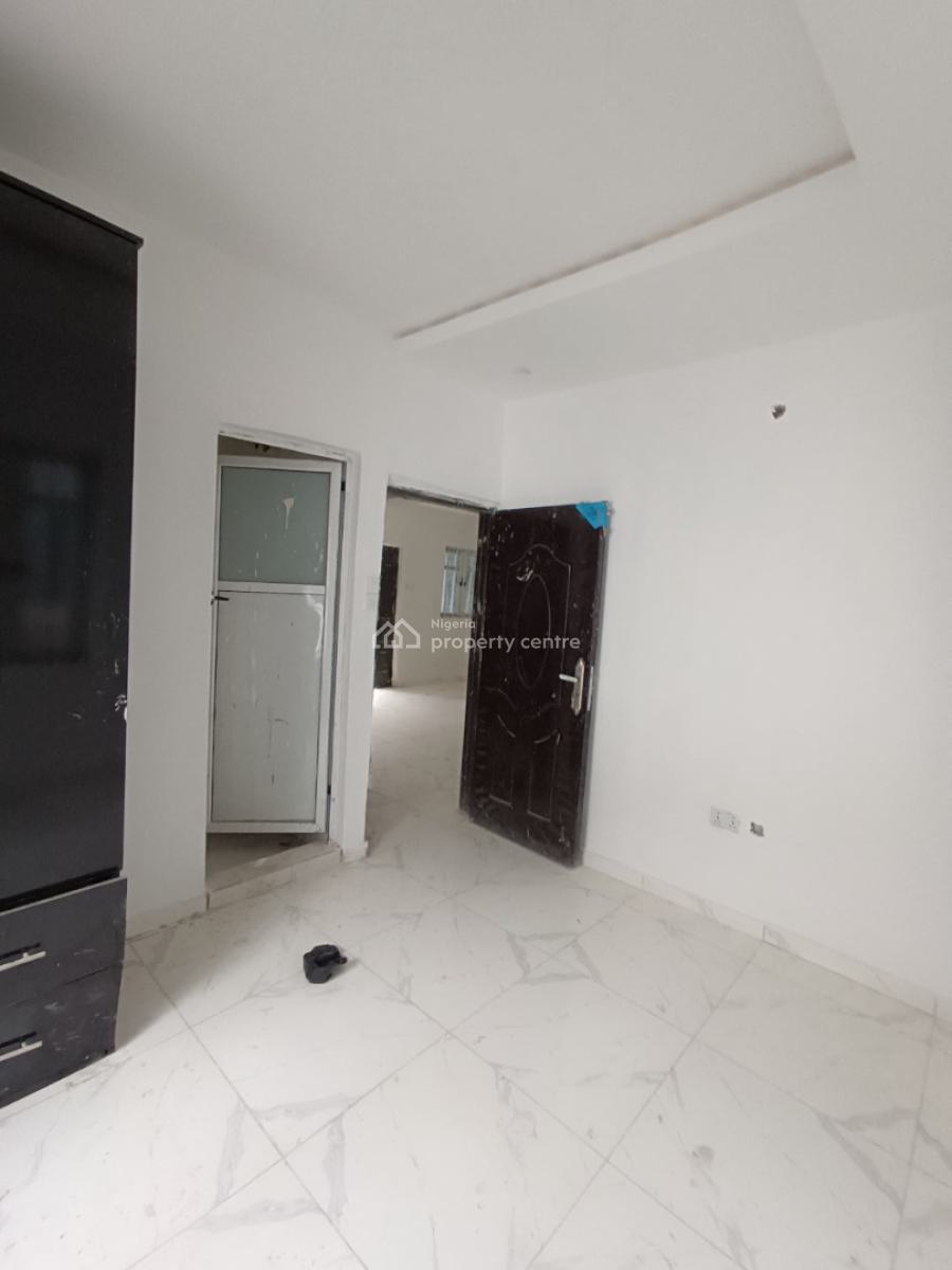 2 Bedroom Flat Glass House, Martins Hope Estate, Sangotedo, Ajah, Lagos, Flat / Apartment for Rent