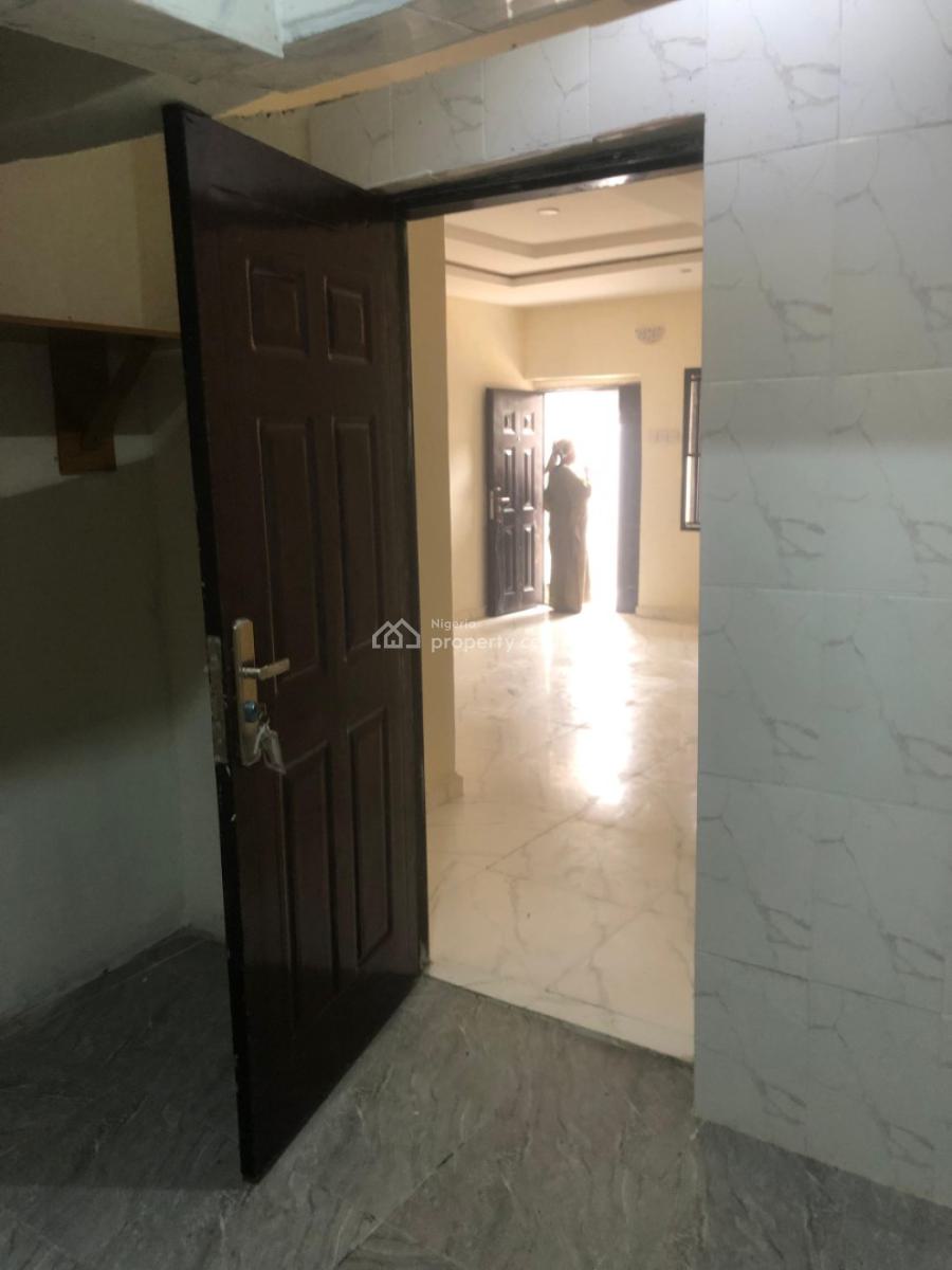 Newly Built 3 Bedroom Apartment, Osapa, Lekki, Lagos, Flat / Apartment for Rent