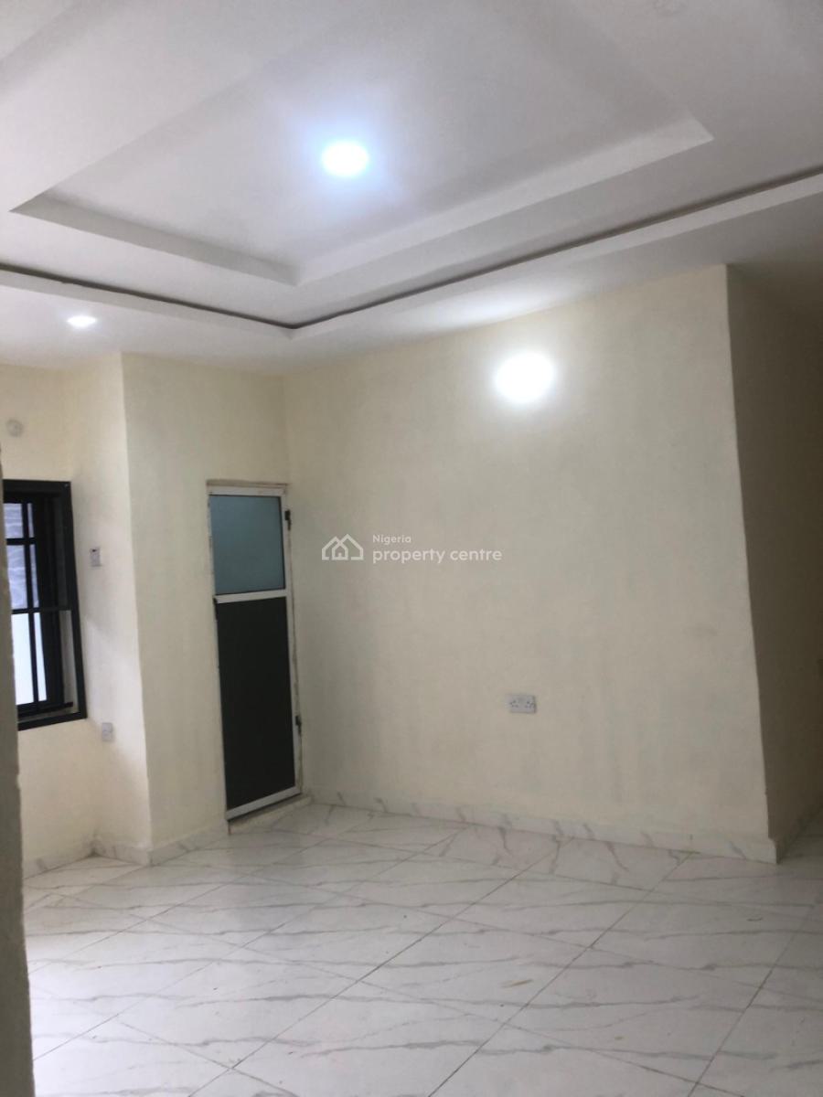 Newly Built 3 Bedroom Apartment, Osapa, Lekki, Lagos, Flat / Apartment for Rent