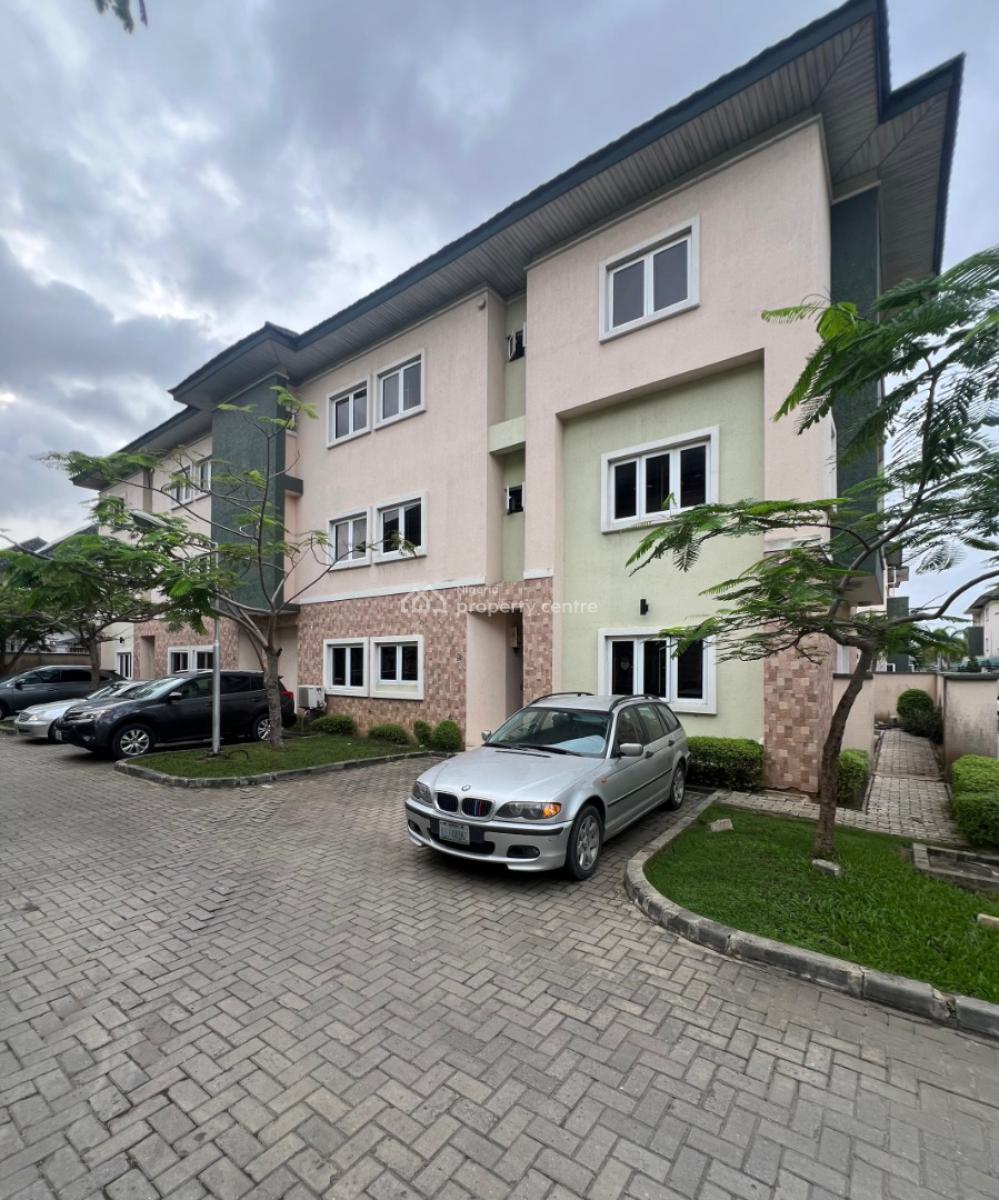 Well Maintained 4 Bedroom Terrace Duplex with a Room Bq, Osapa London, Osapa, Lekki, Lagos, House for Rent