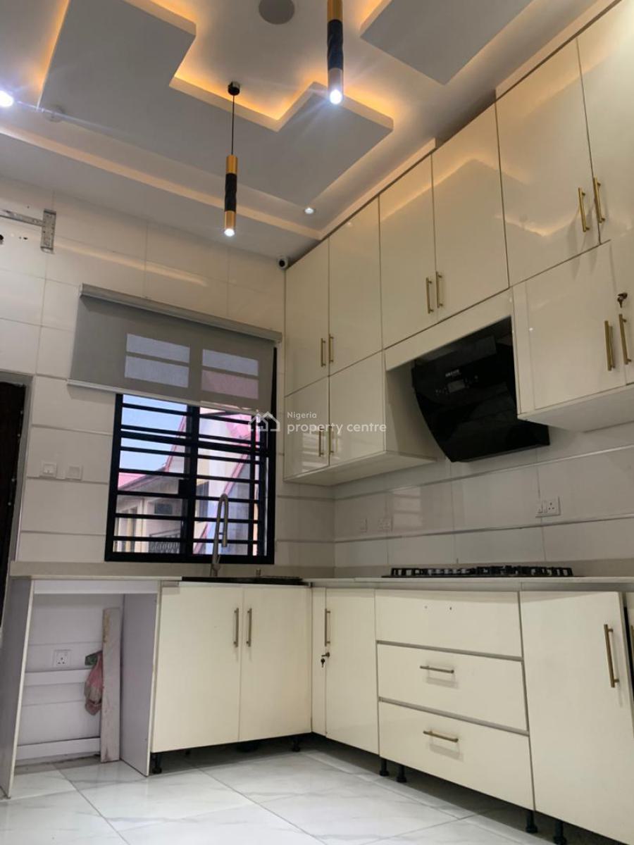 Well Maintained 4 Bedroom Terraced Duplex with Excellent Facilities, Ikota, Gra, Lekki, Lagos, Terraced Duplex for Rent