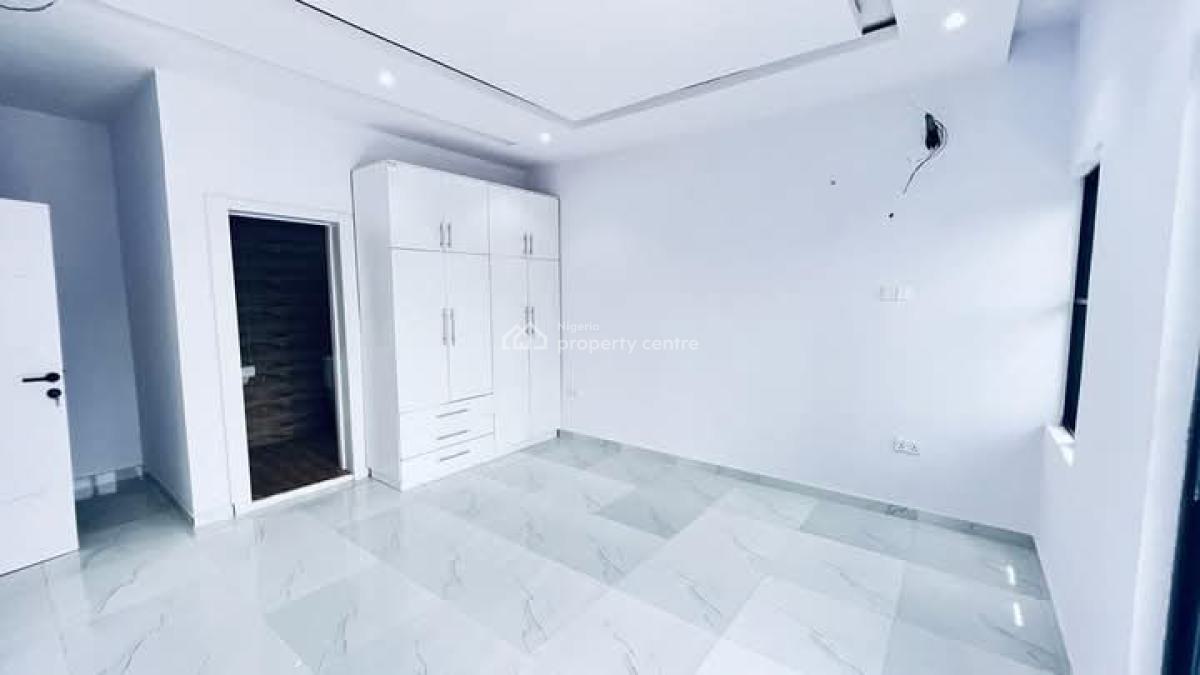 Legit Lovely 2 Bedroom Apartment, Ogombo, Ajah, Lagos, Flat / Apartment for Sale