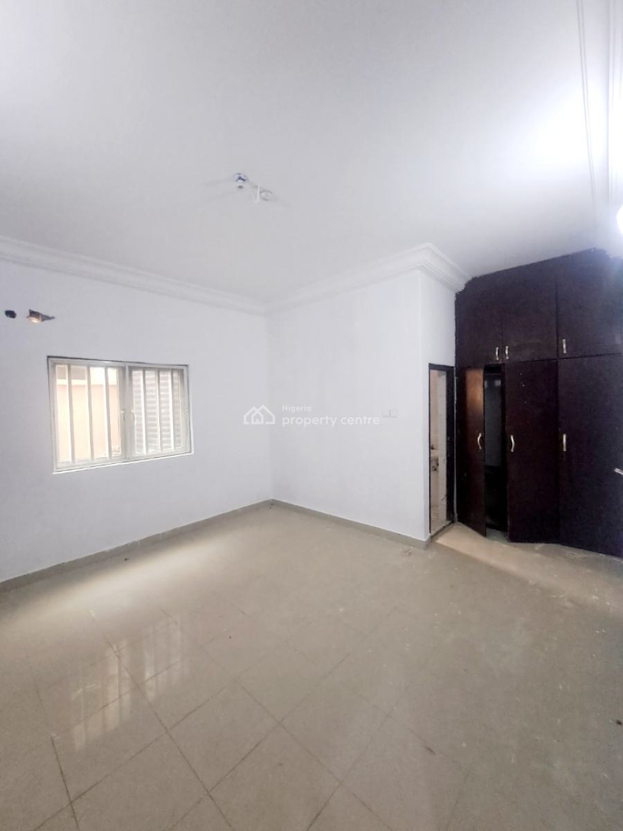 Well Built 3 Bedroom Apartment in a Gated Estate, Osapa, Lekki, Lagos, Flat / Apartment for Rent