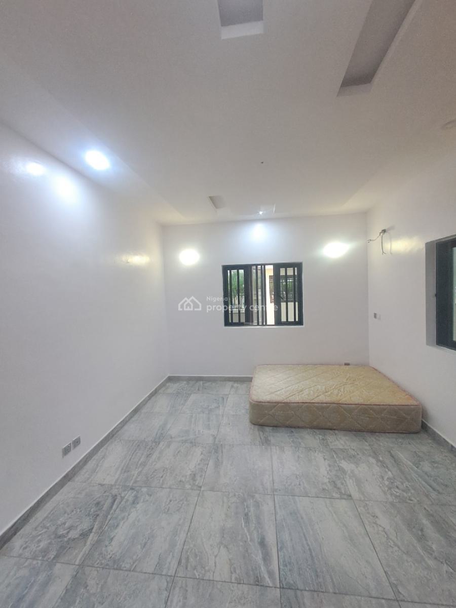 Well Built 2 Bedrooms Apartment in a Gated Estate, Ikate, Lekki, Lagos, Flat / Apartment for Rent